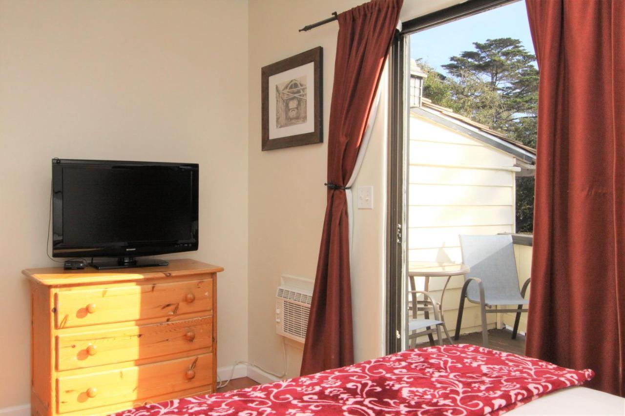 Forest Lodge Carmel-by-the-Sea Exterior photo